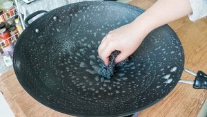 炒锅的开锅方法