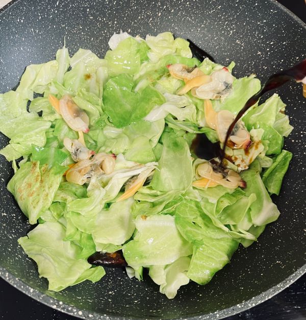 黄蚬子干爆炒大头菜