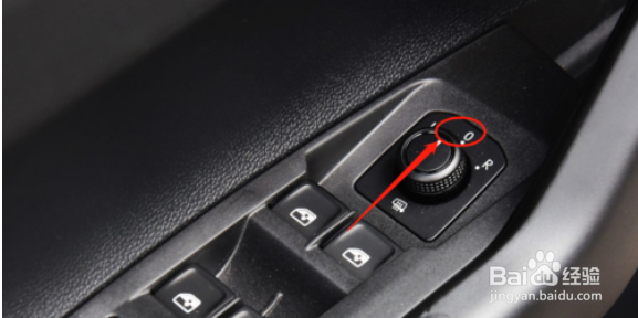 POLO后视镜如何调