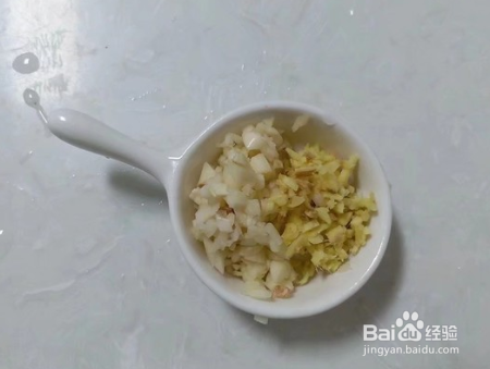 酸脆藕心菜的做法