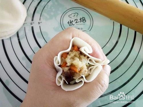 烧麦自己在家做着吃，一点不输给外面的早餐店~