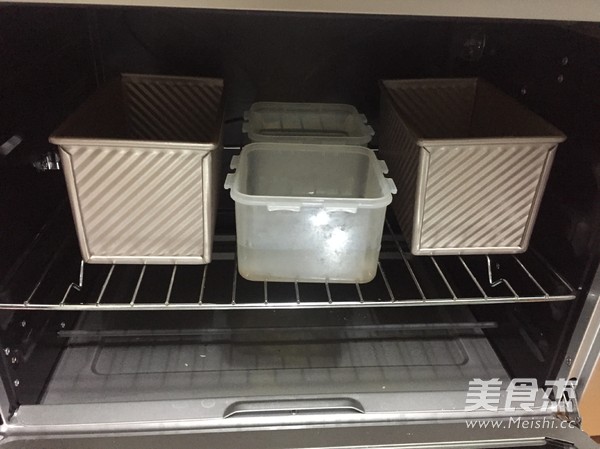 超熟鲜奶吐司(来自妃娟)