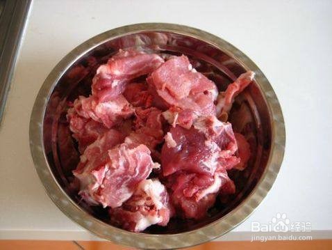 排骨烧萝卜的做法