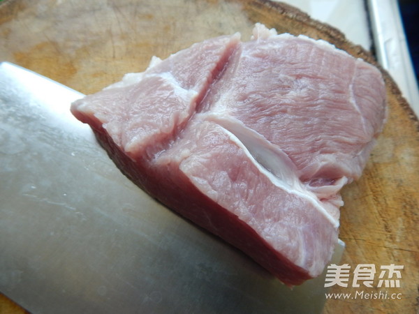 酱黄瓜肉丁拌荞麦面