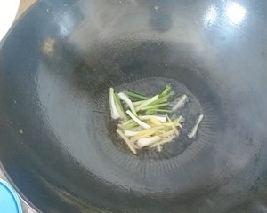 如何做银鱼炒鸡蛋