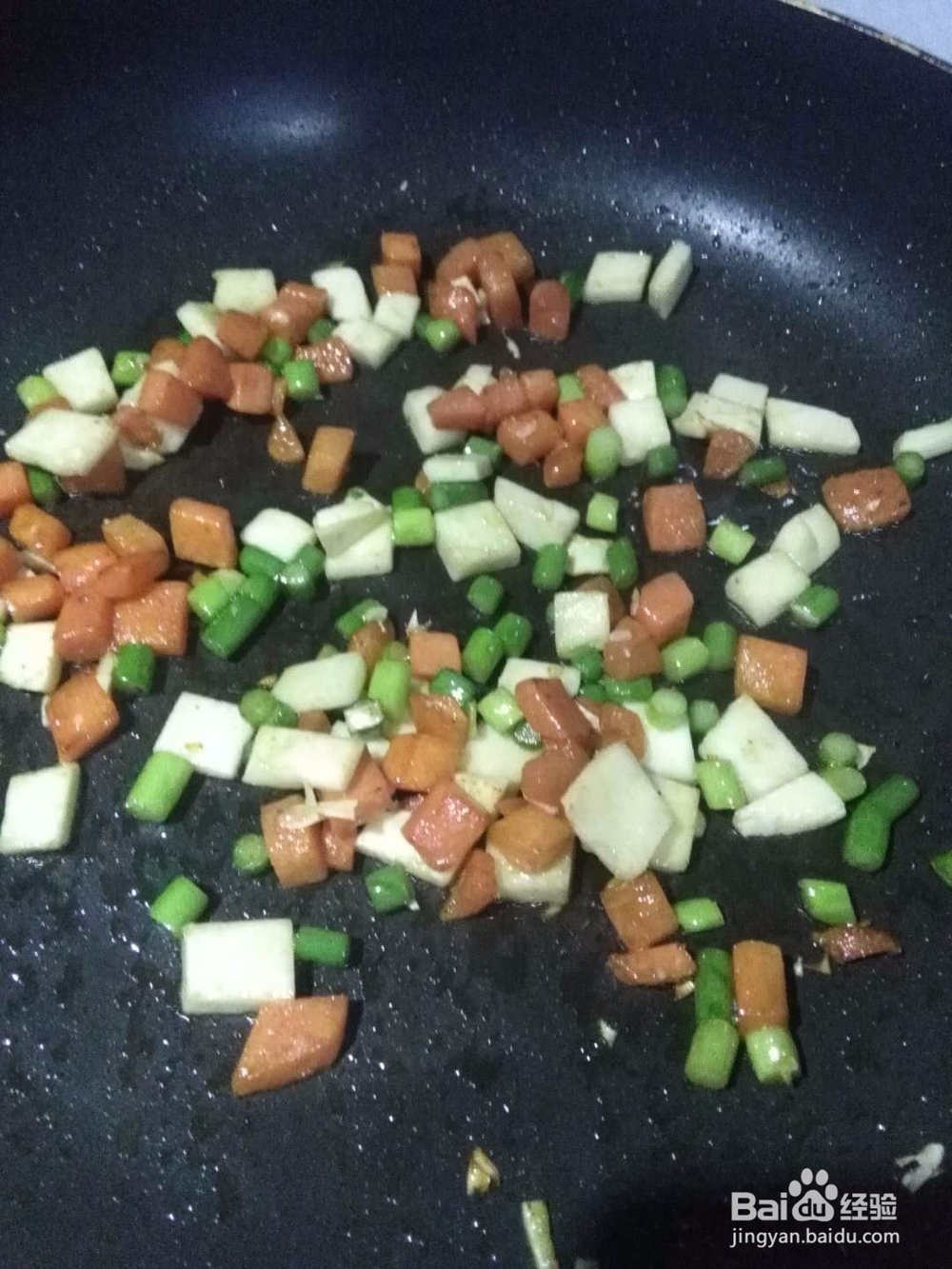 冬笋胡萝卜蒜薹炒饭