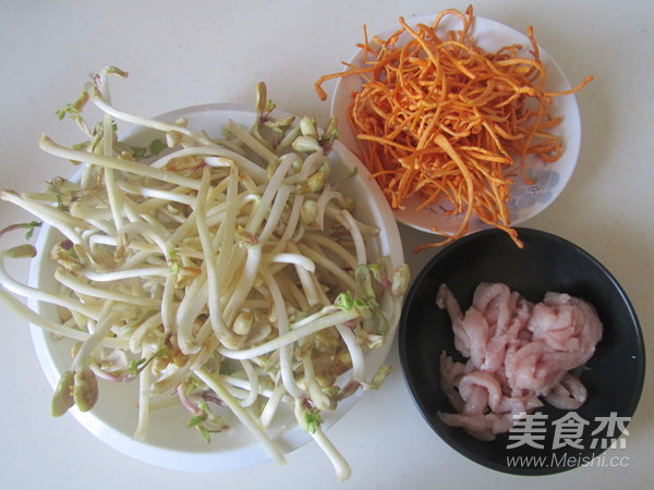 虫草花花生芽炒肉丝