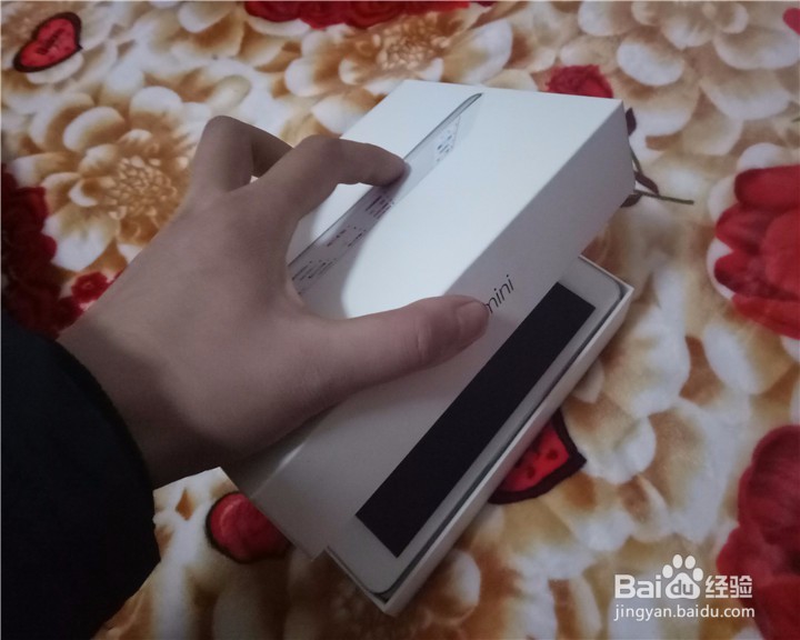 苹果iPad mimi2平板开箱晒物