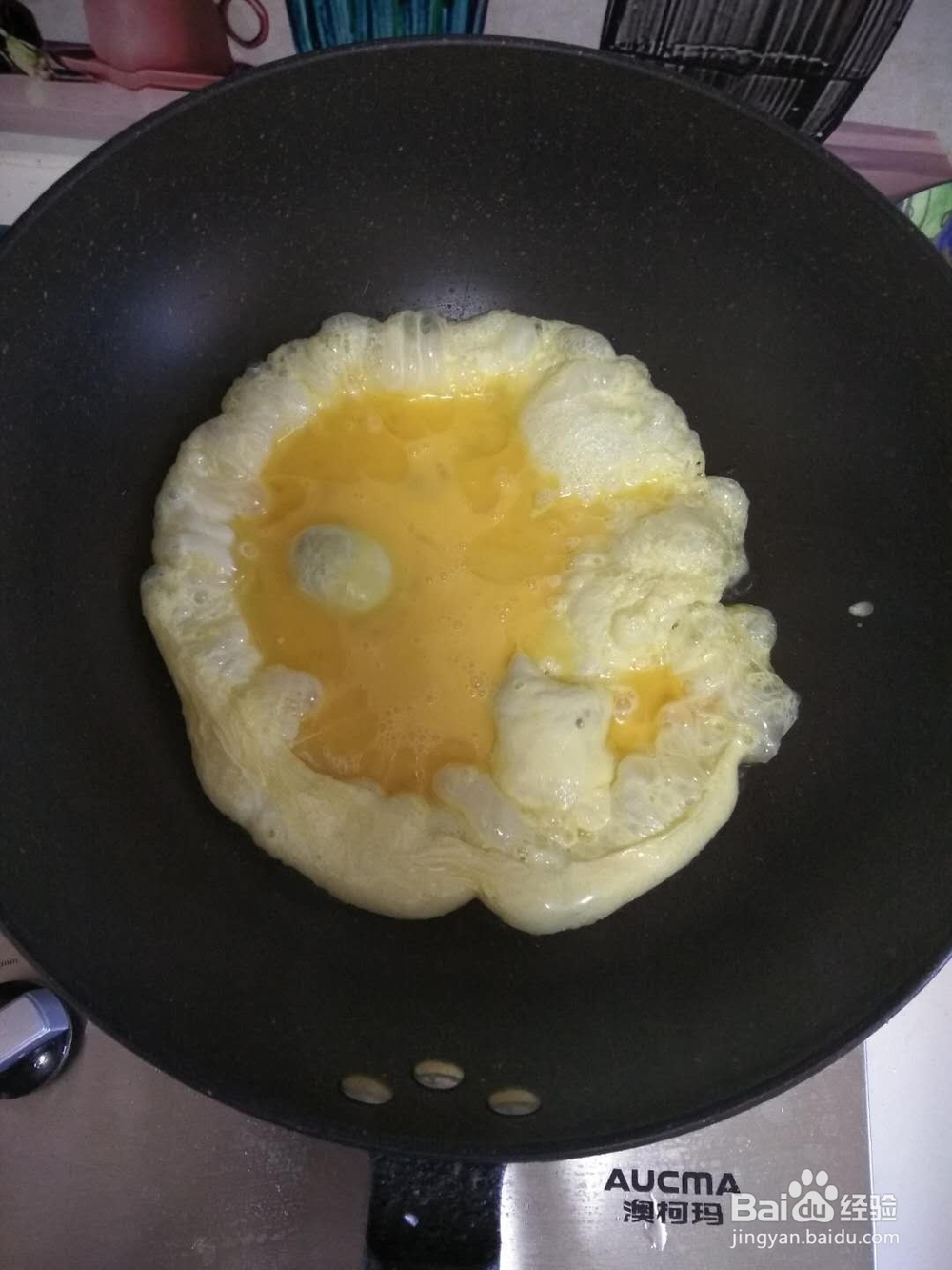 银鱼炒鸡蛋的做法