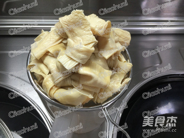 啤酒伴侣—香卤腐皮结