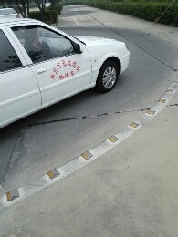 考驾照科目二之曲线行驶