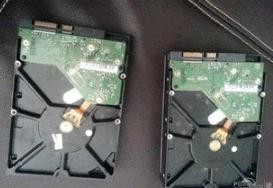 2T希捷的硬盘在 win7 无法识别的解决办法