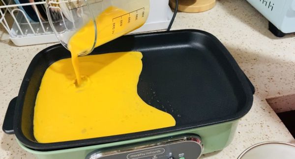拔草厚蛋烧三明治
