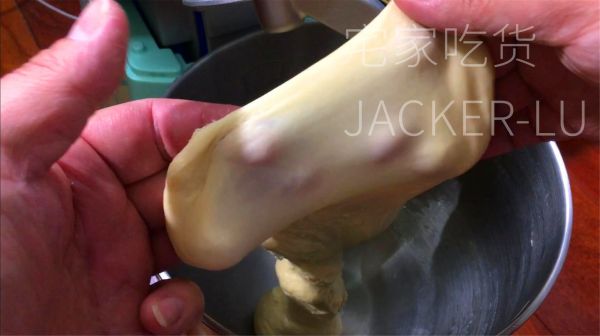 超松软牛奶面包