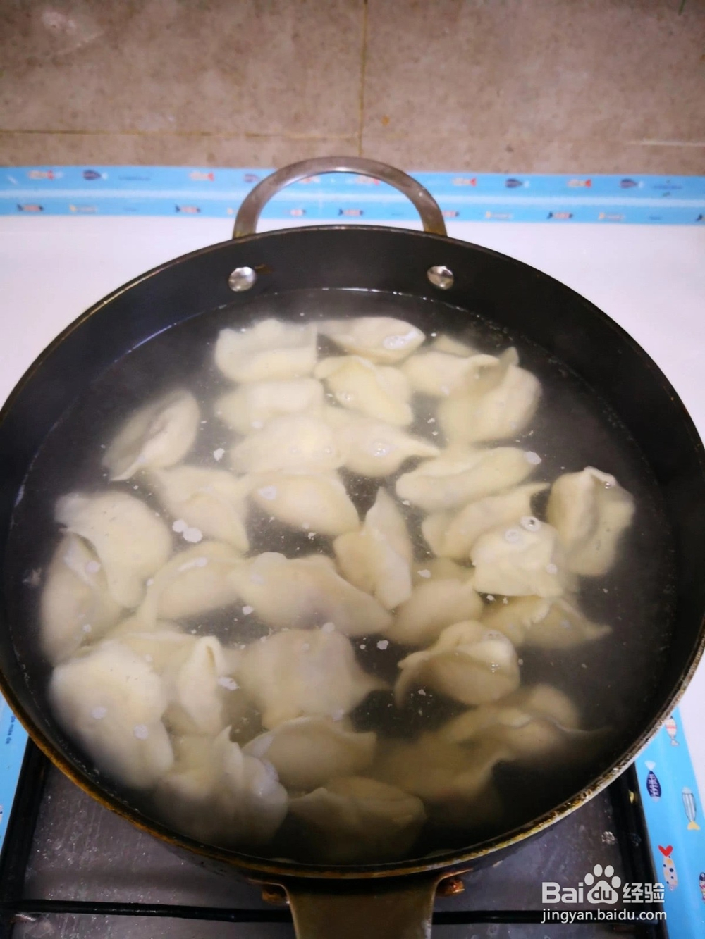 如何在家里做好吃的韭黄香菇饺子