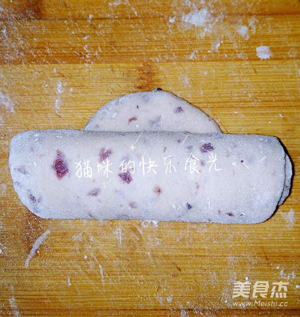 蔓越莓花环面包