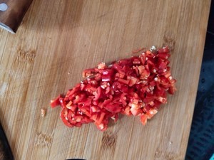 香芹炒肉家常下饭菜！