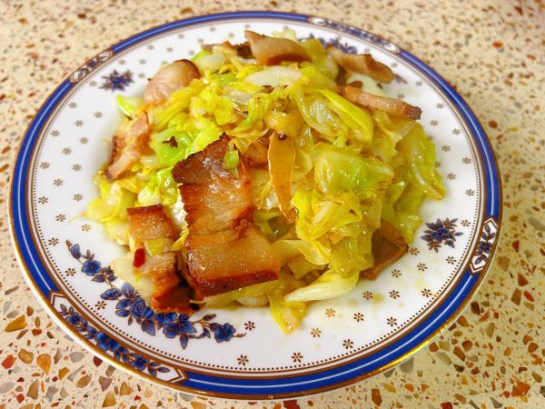 干锅回锅肉酸辣包心菜