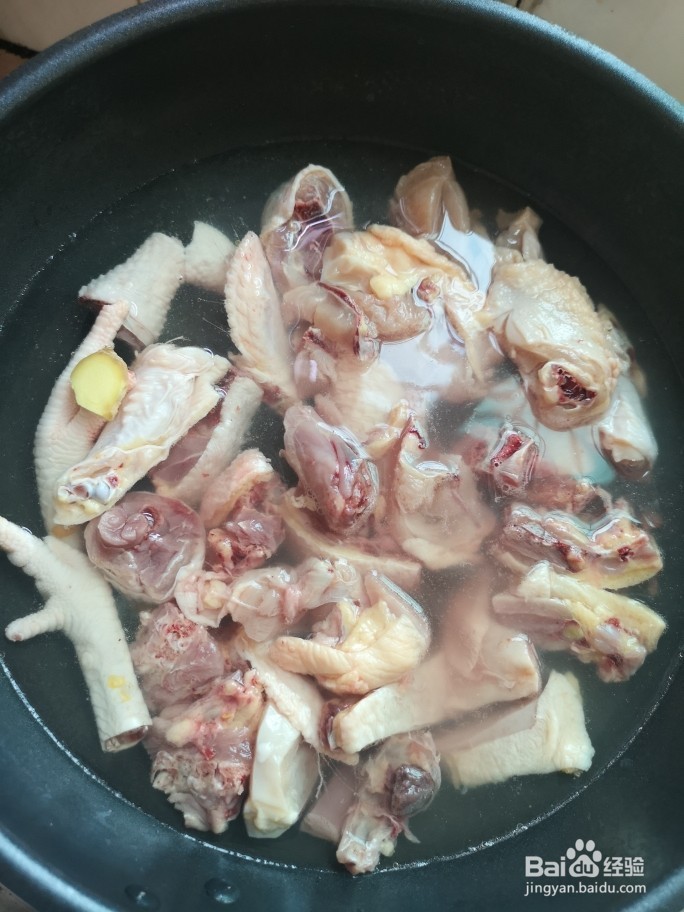 清炖香菇鸡汤的做法