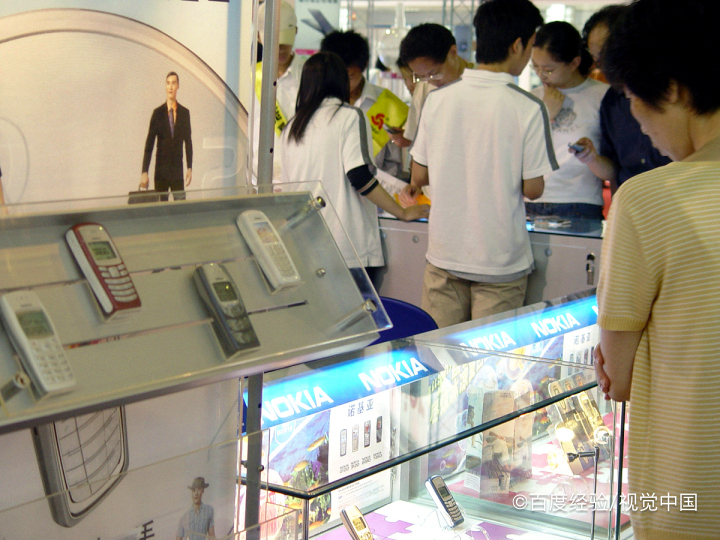 手机在实体店买好还是网上买好