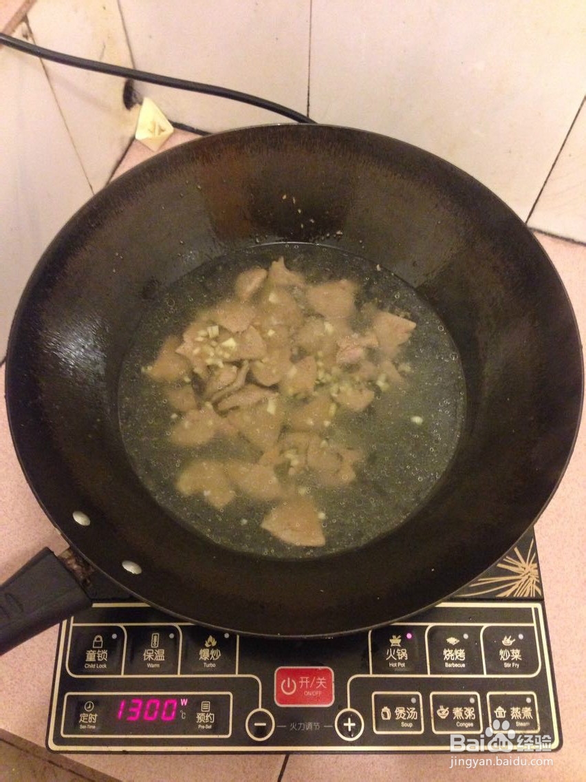 养肝补血明目快手汤:菠菜猪肝汤