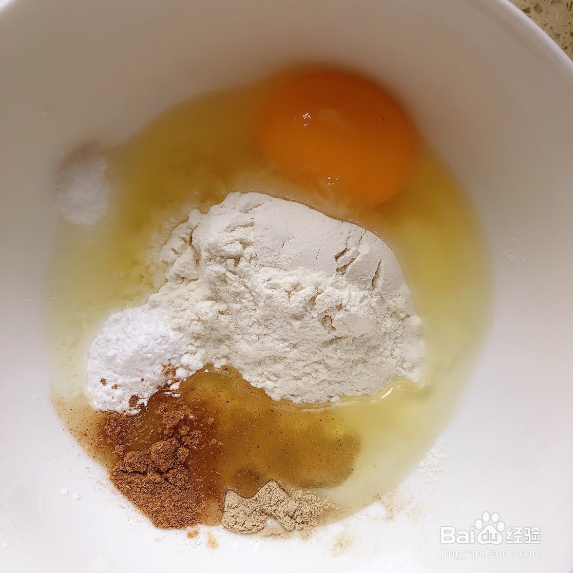 如何制作香酥炸藕片?