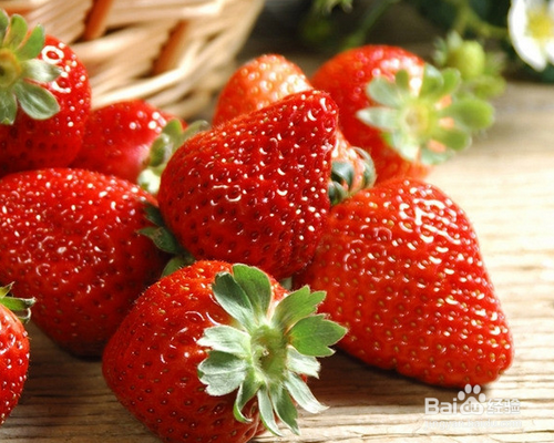 几种好喝的自制酒类饮品，让你畅饮