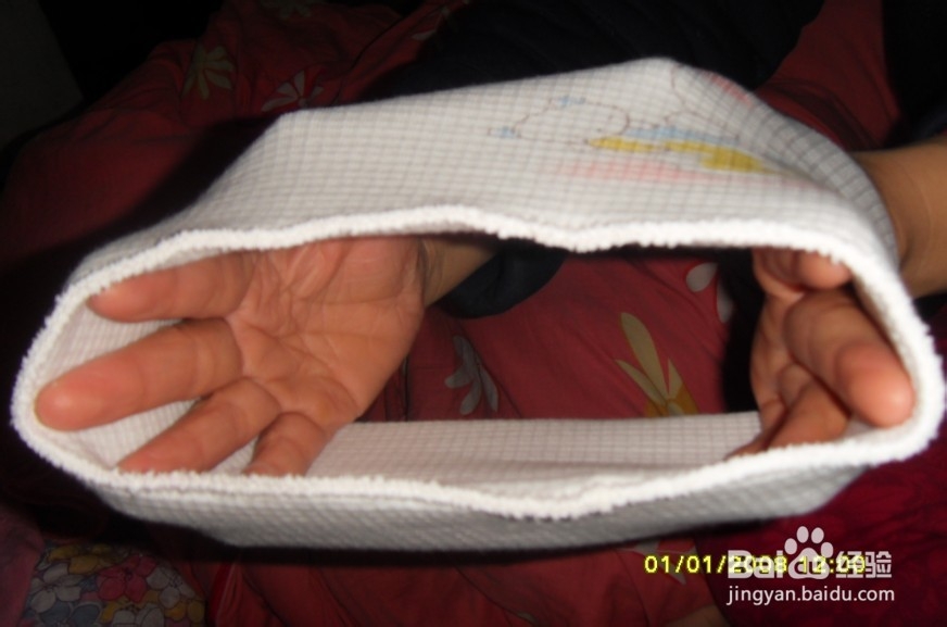 如何防止宝宝夜里登被子着凉