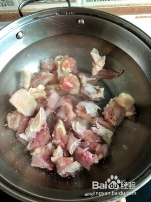 电饭煲三杯鸡的美味做法