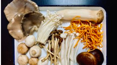 鲜到起飞的菌菇汤