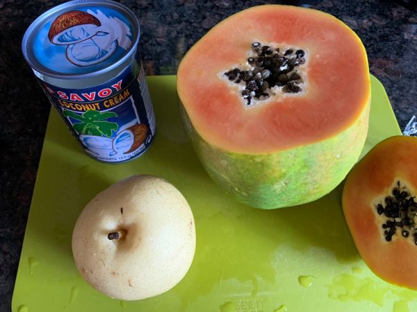 椰奶木瓜雪梨银耳羹