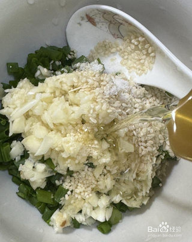 盐葱鸡腿肉怎么做？