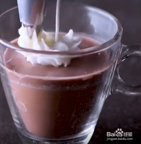 如何制作雪顶咖啡蜡烛？