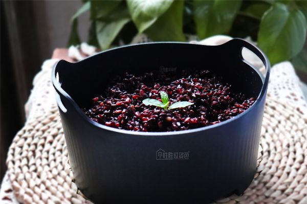 #换着花样吃早餐# 好吃不胖的杂粮饭