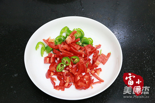 雪菜炒牛肉的做法