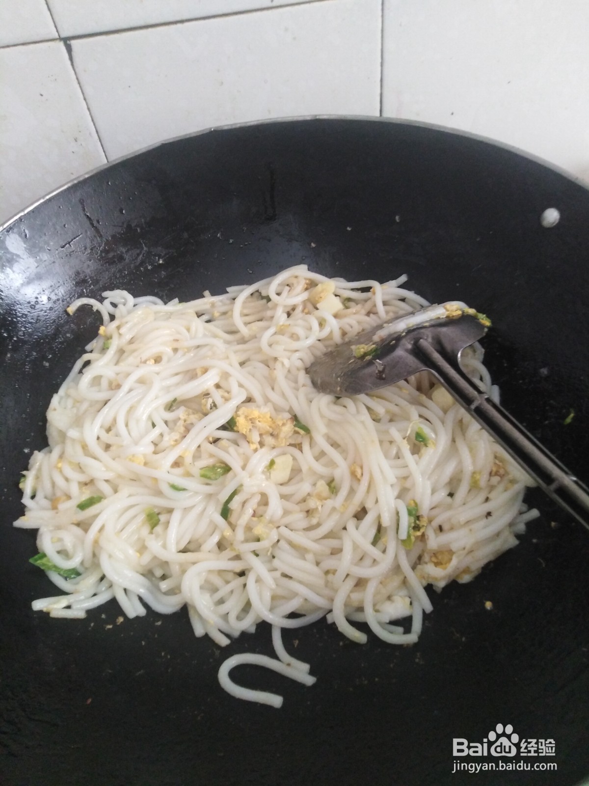 米粉如何炒才好吃？