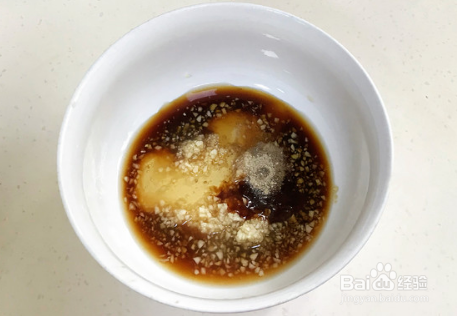 怎样烧蜜汁鸡翅？