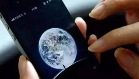 微信钱包里有一万元每天利息怎么算