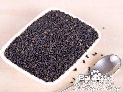 白头发吃什么好?