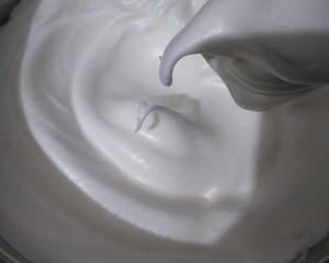 戚风蛋糕的做法