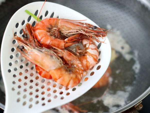 泰式风味酸辣虾