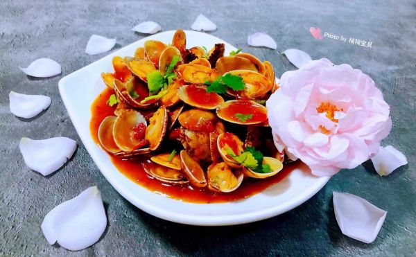 蒜蓉辣椒酱炒花甲