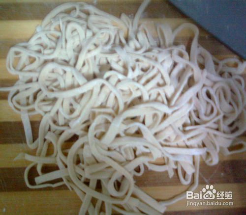 手擀炸酱凉面