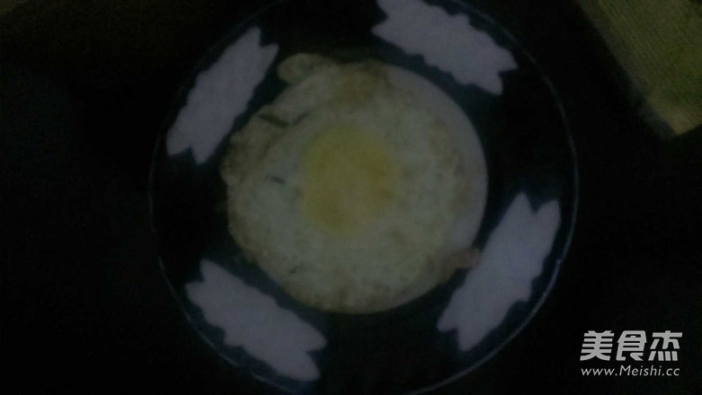 拌蛋面的家常做法