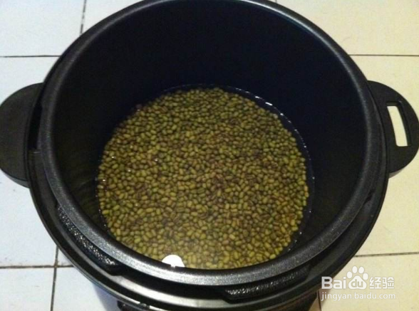 绿豆汤解暑煮多长时间