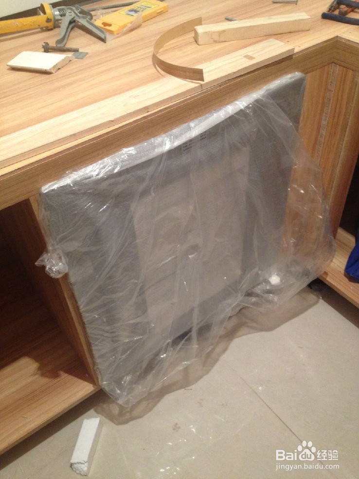 木工隔板安装方法