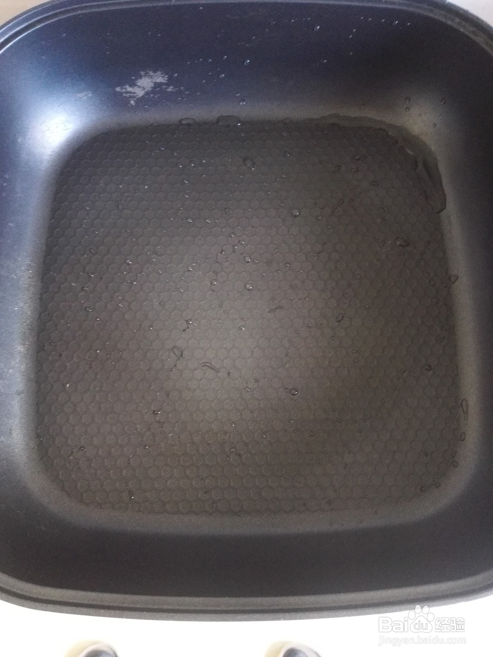 如何煎火腿肠与鸡蛋当成一顿饭来吃