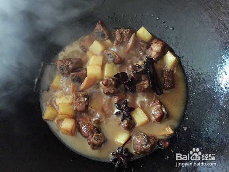 土豆红烧排骨的做法