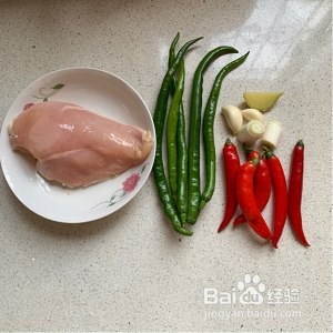 超级下饭的青红椒炒鸡丁