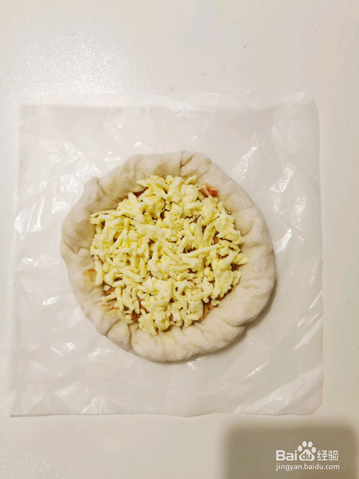 芝士卷边披萨的做法